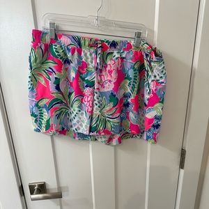 EUC Lilly Pulitzer size xl women’s shorts